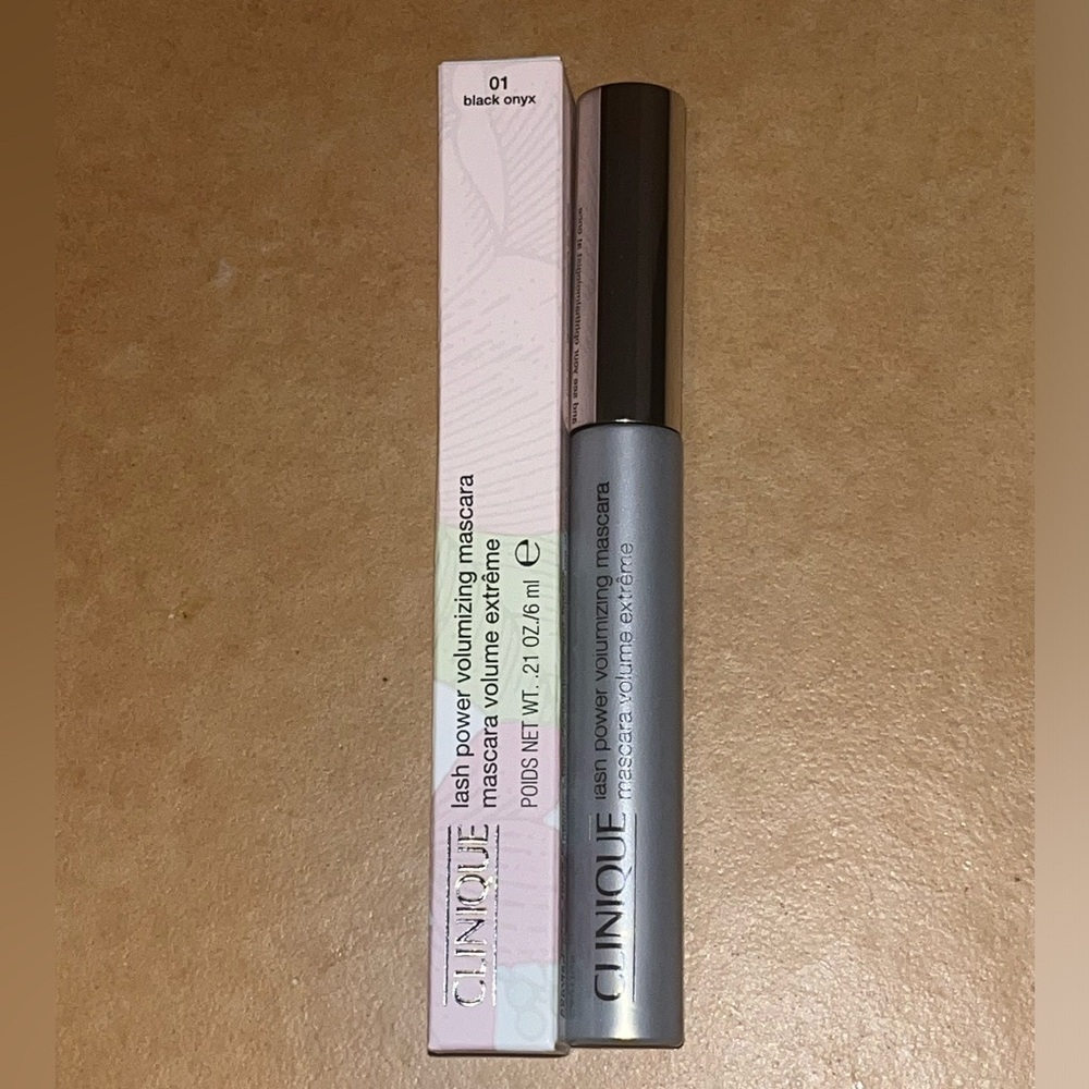 NEW Clinique Eyelash Power Volumizing Mascara Black Onyx 01 0.21 oz/ 6 ml